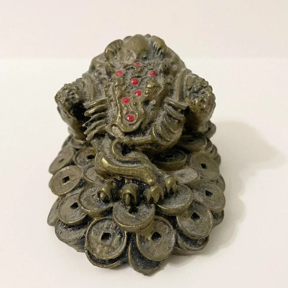 Chinese Feng Shui Resin Wealth Lucky Money Frog Statue Figurine Chip - Picture 4 of 11